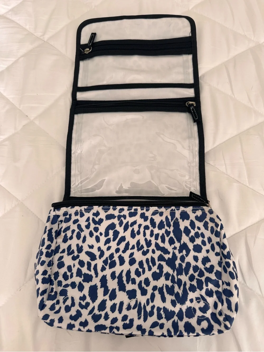 Scout Hanging Travel Toiletry Bag